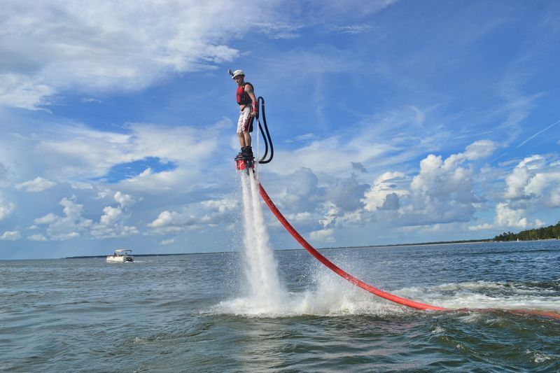 Flyboarding - Hydroflying Watersports